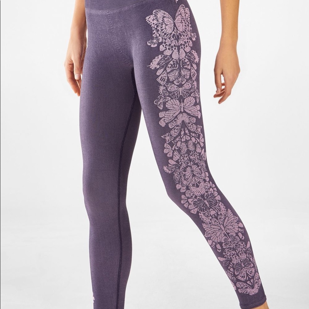 Fabletics Mid-Rise Purple Butterfly 7/8 Leggings